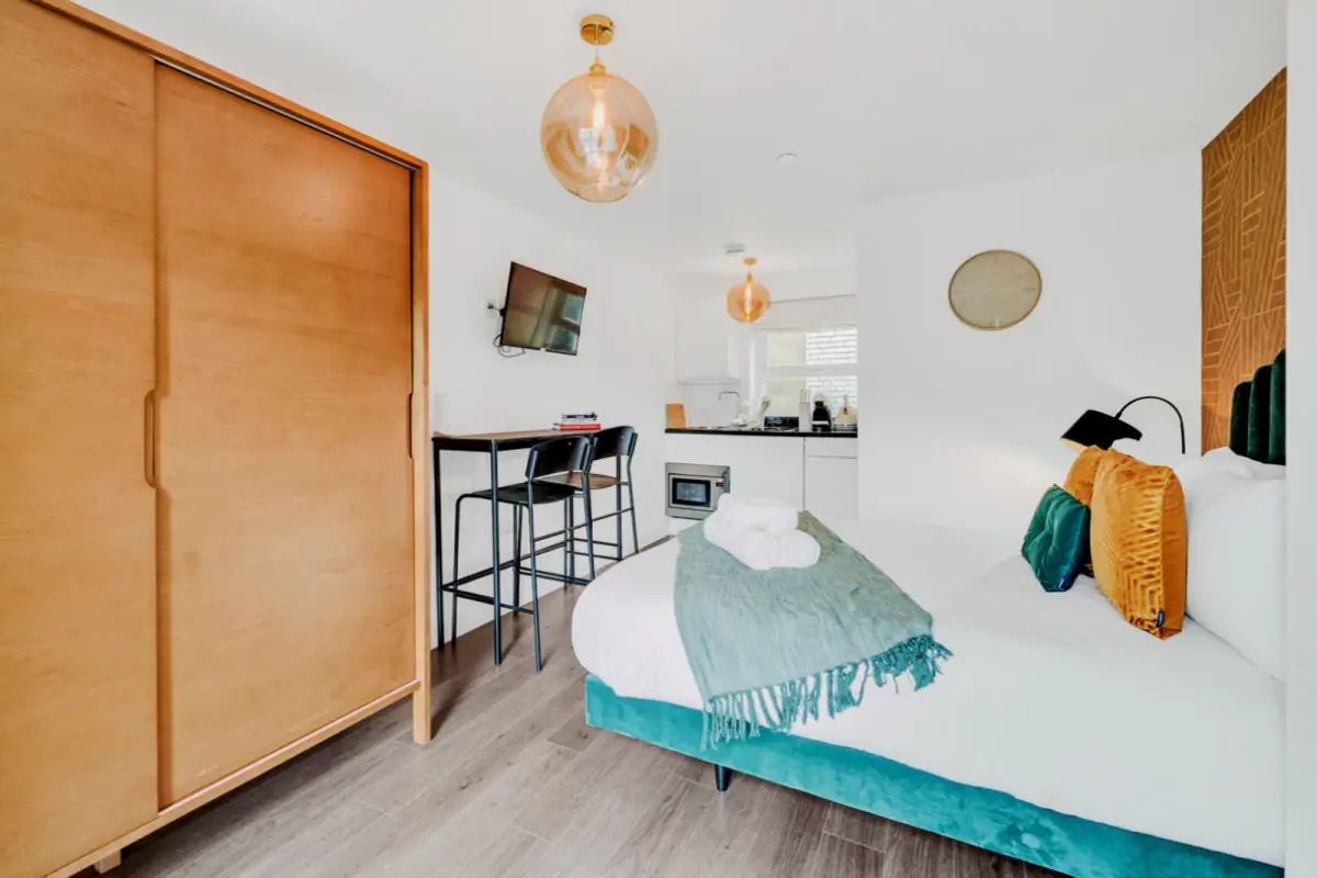 Property resident preview 7