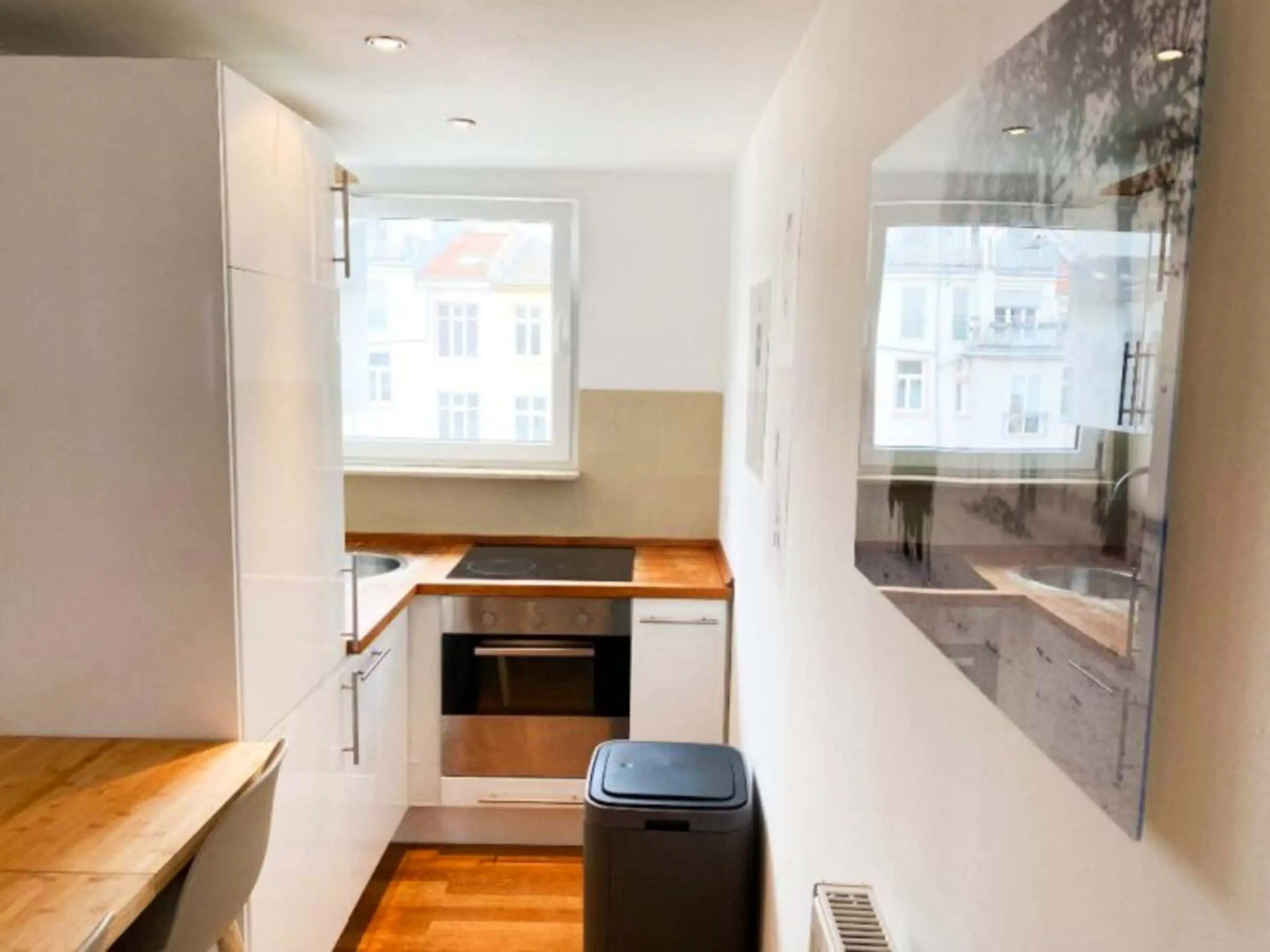 Staufenstrasse Rooms view 1