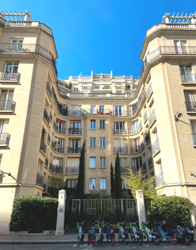 PARIS 16e·77m²·F3·Appartement·With furniture