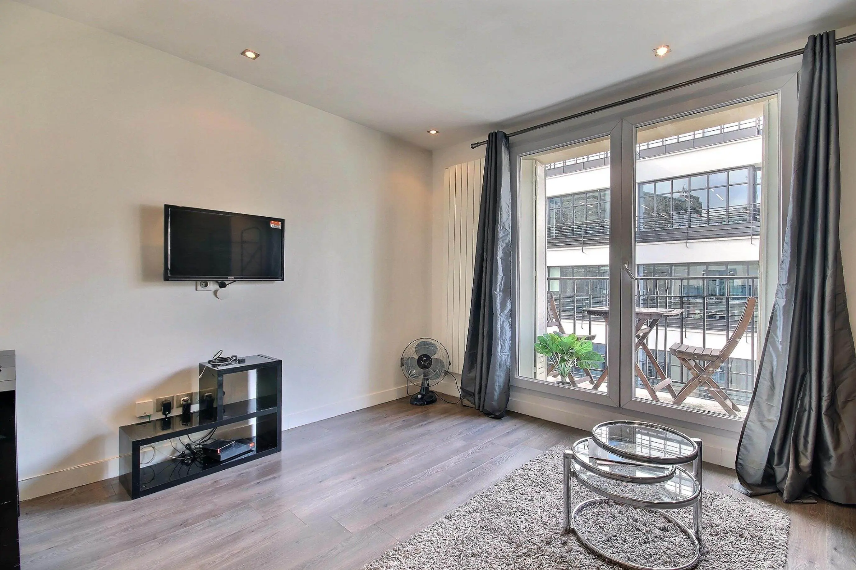 Studio Rooms view 1