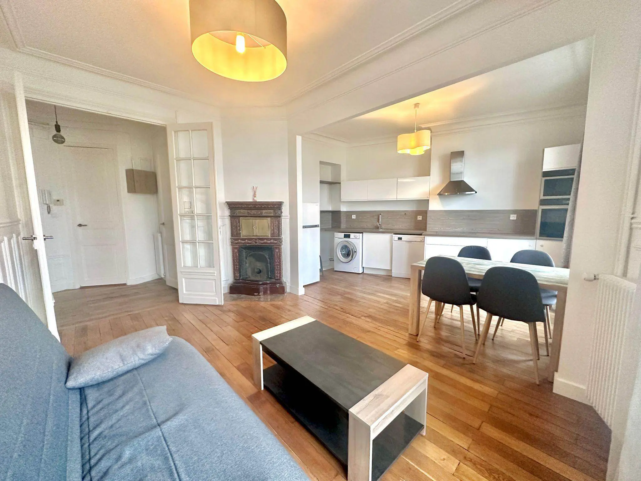 PARIS 13e·55m²·F2·Appartement·With furniture