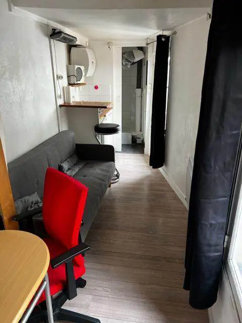 PARIS 5e·11m²·F1·Studio·With furniture