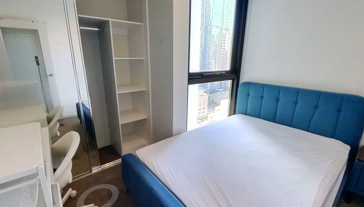 3 Rooms view 3