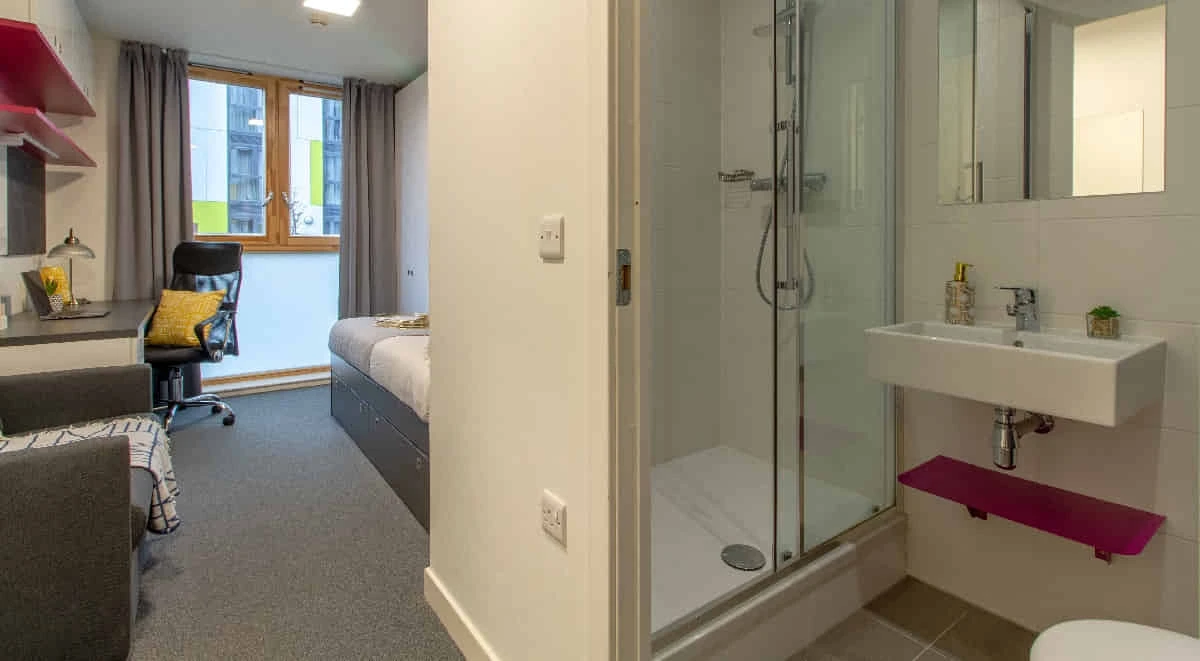 Ensuite Rooms view 1
