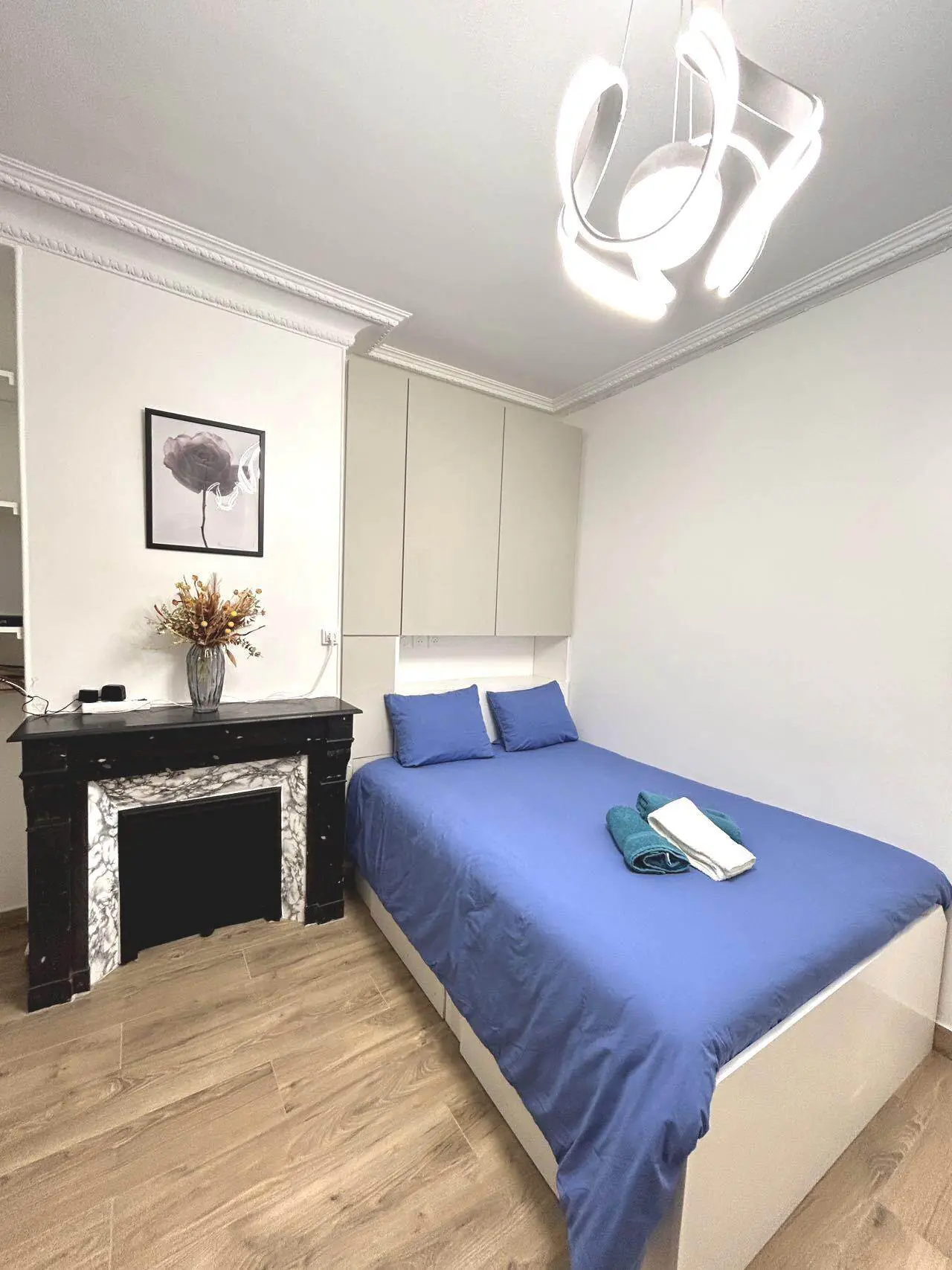 PARIS 18e·16m²·F1·Studio·With furniture