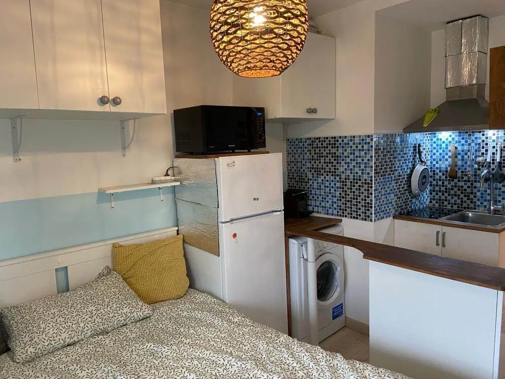 Levallois-Perret 92e·15m²·F1·Studio·With furniture