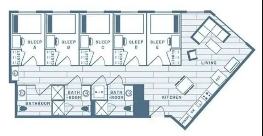 5 Rooms view 1