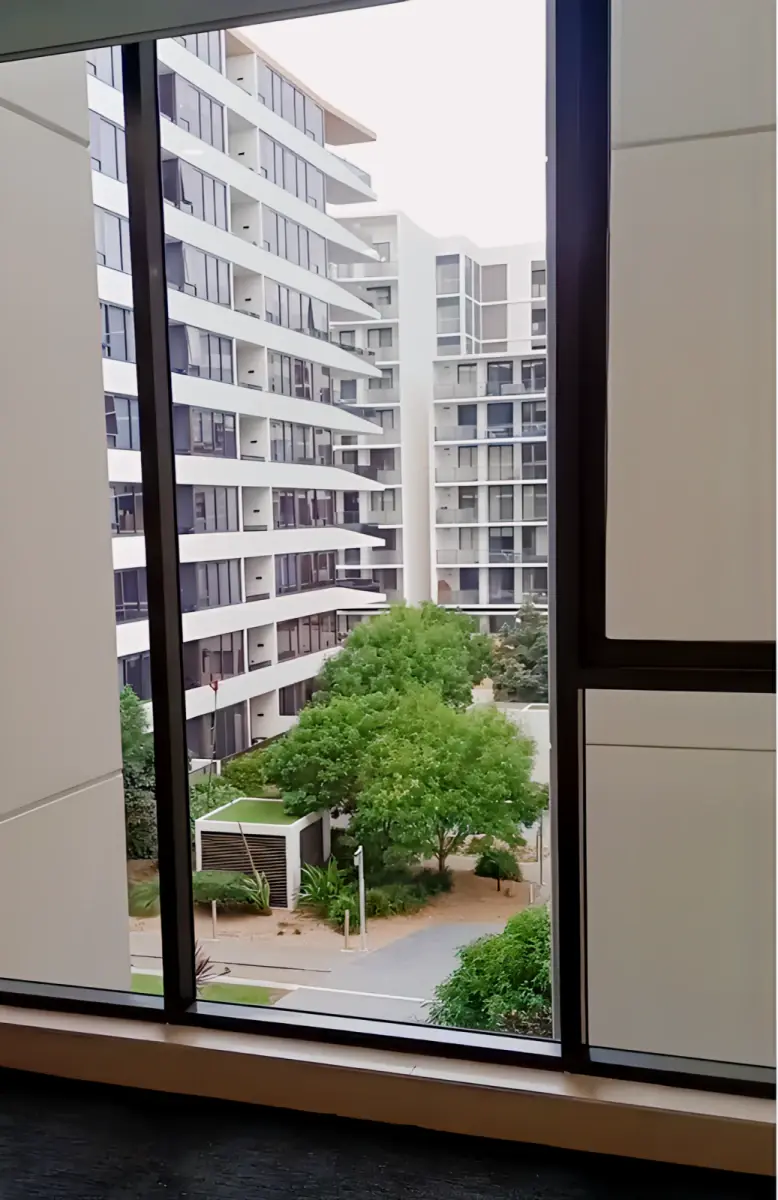 1 Rooms view 2