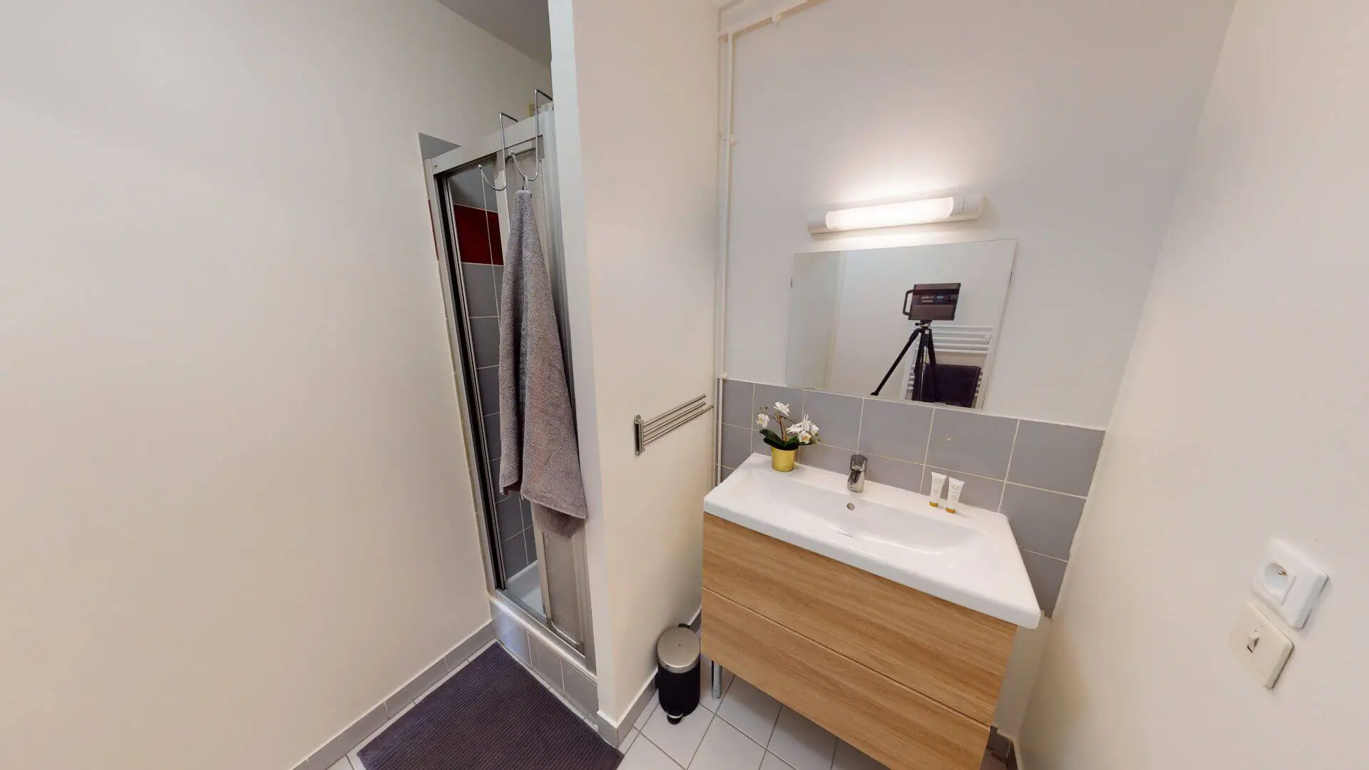 Ensuite Rooms view 1
