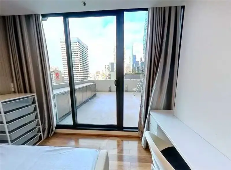 Second Rooms view 1