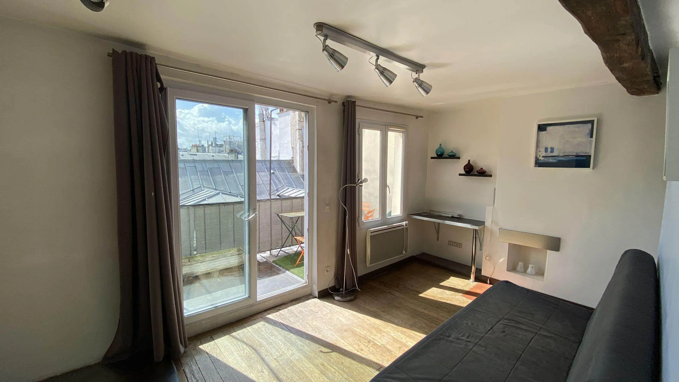 PARIS 5e·45m²·F2·Appartement·With furniture
