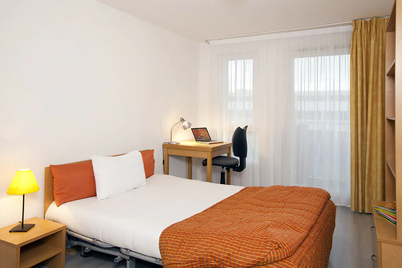 Studio Rooms view 1