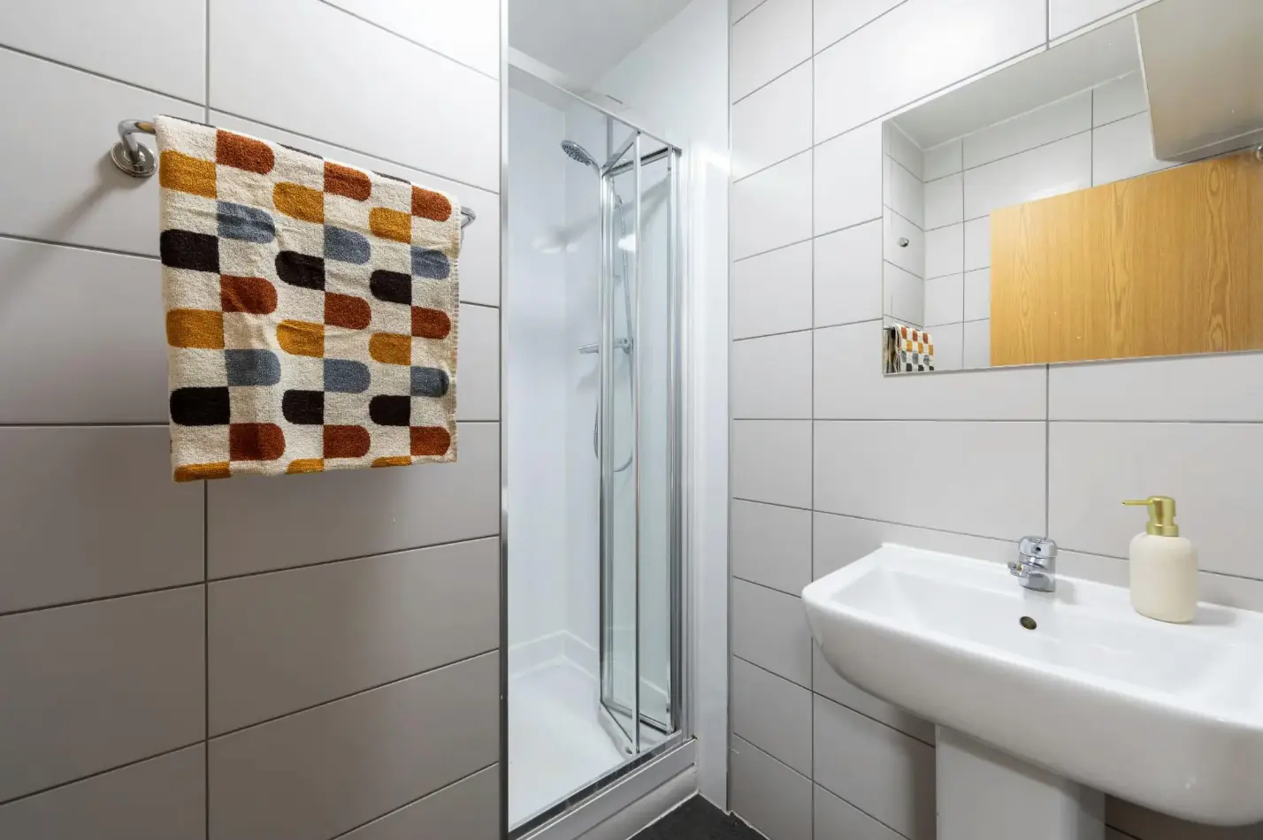 Ensuite Rooms view 4