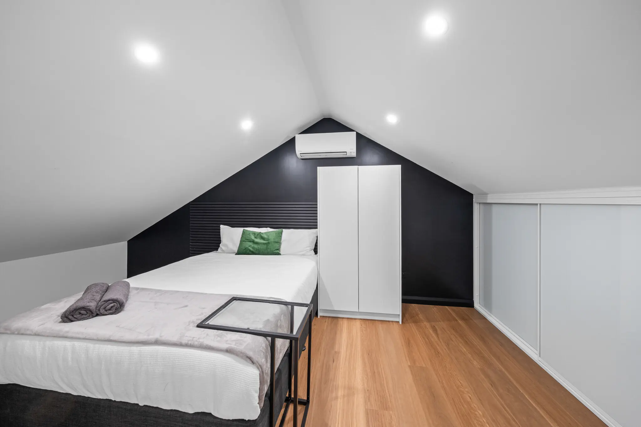 Superior Rooms view 1