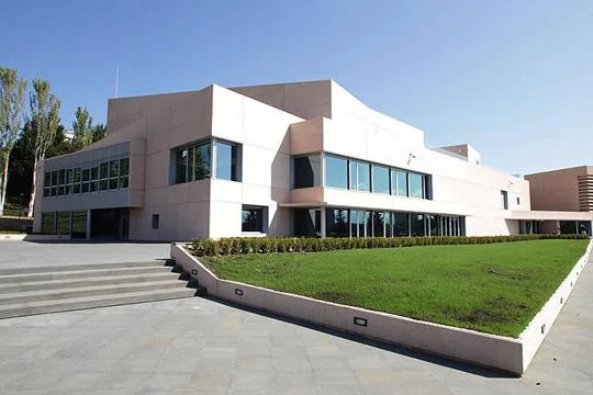 Campus Main