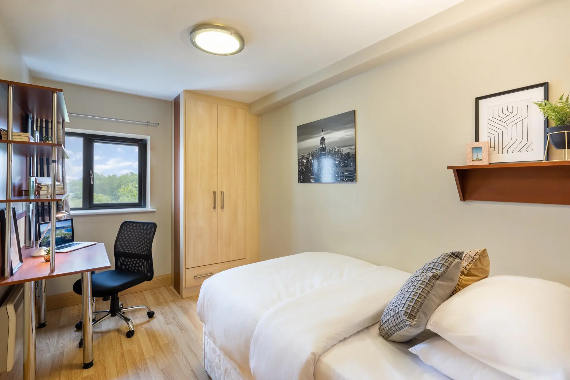 Ensuite Rooms view 1