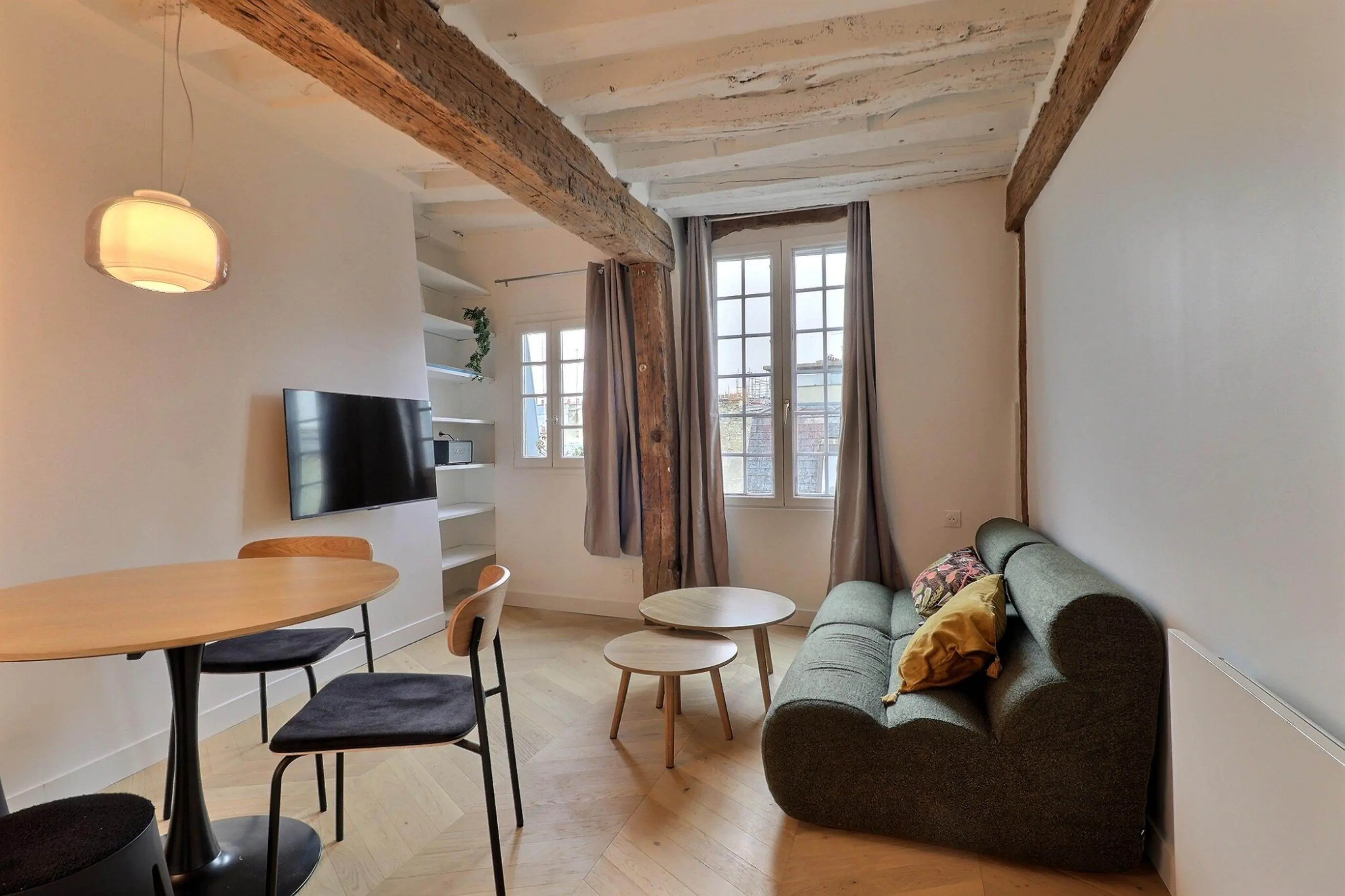 Studio Rooms view 1