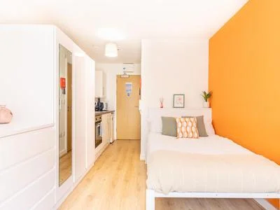 Property resident preview 7