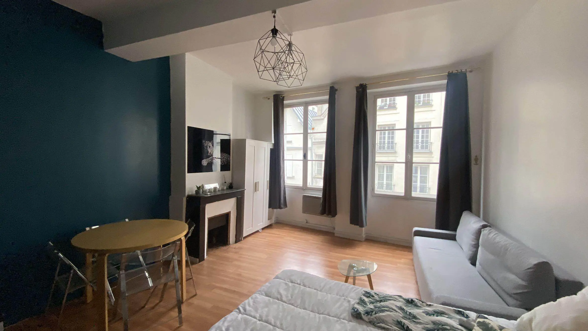 PARIS 2e·28m²·F1·Studio·With furniture