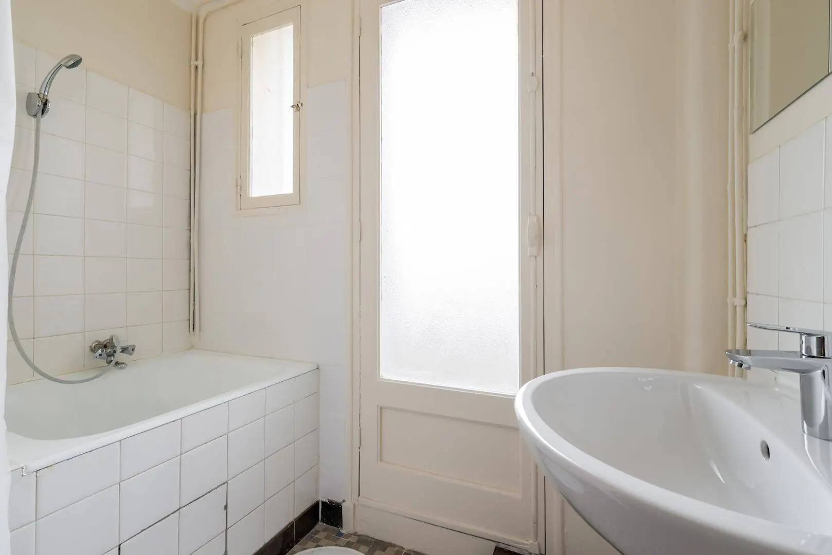 Ensuite Rooms view 1