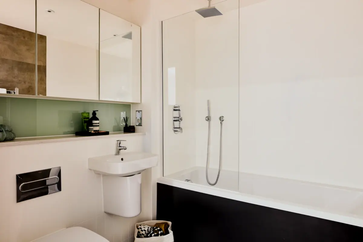 One Rooms view 3
