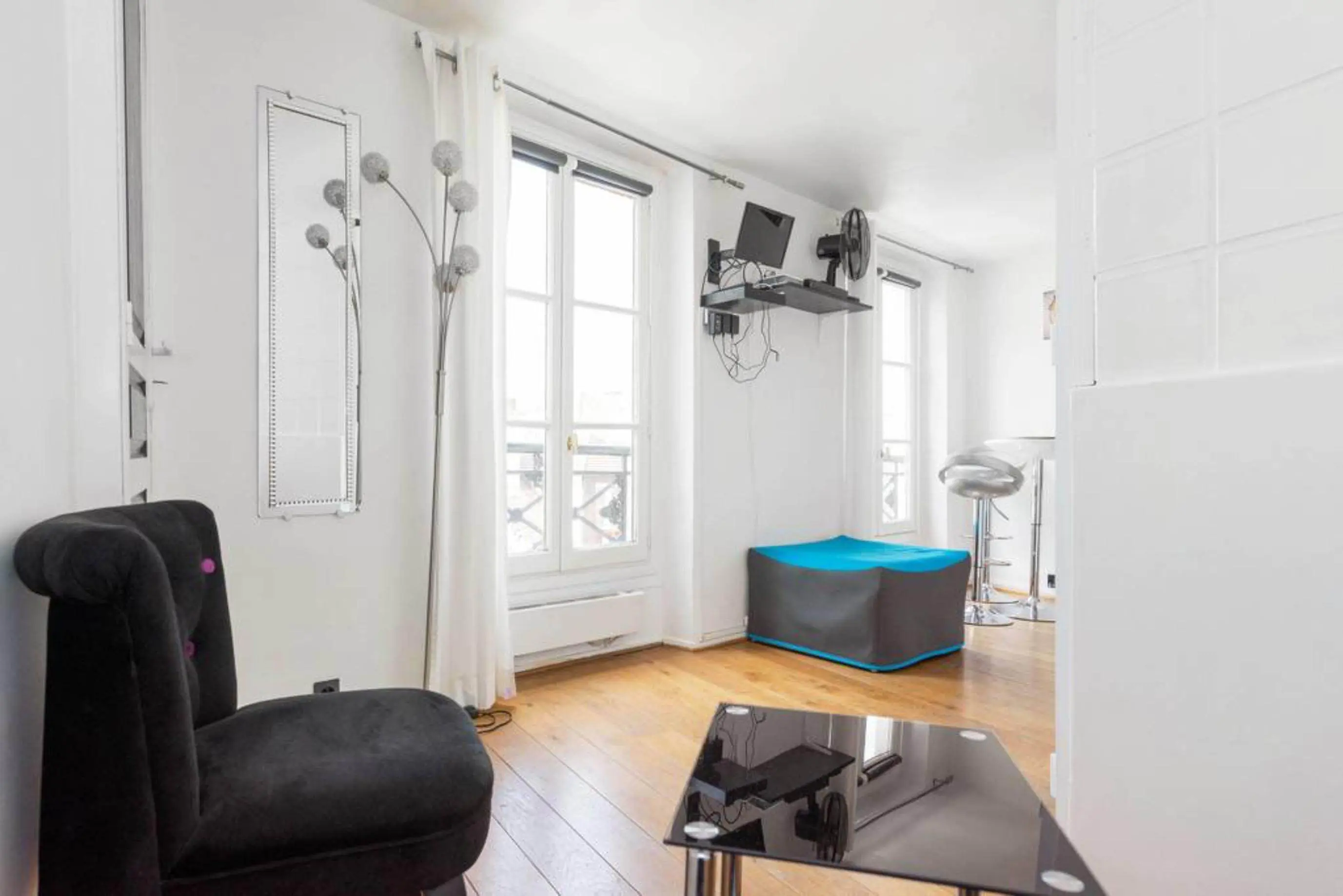 Studio Rooms view 1