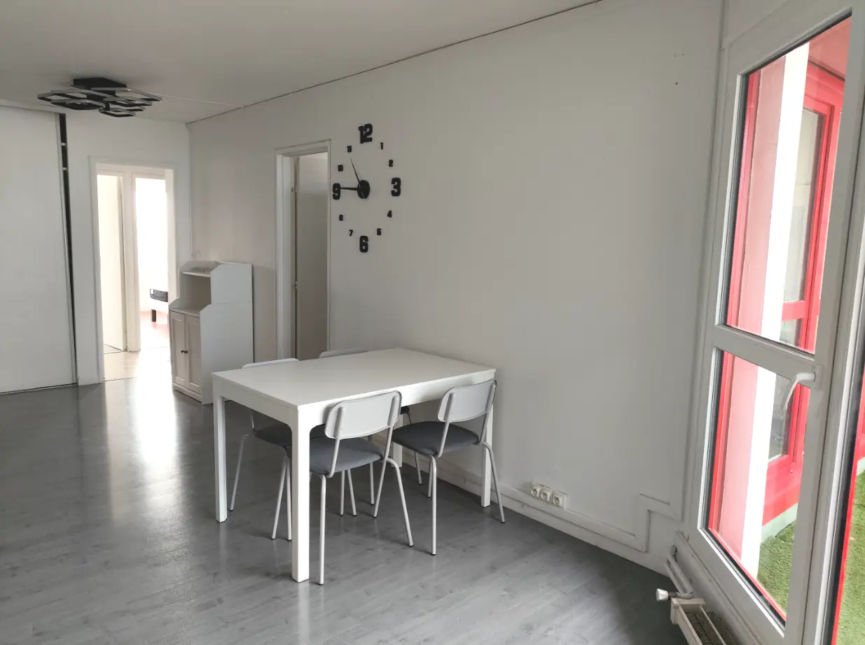 Nanterre 92e·67m²·F3·Appartement·With furniture