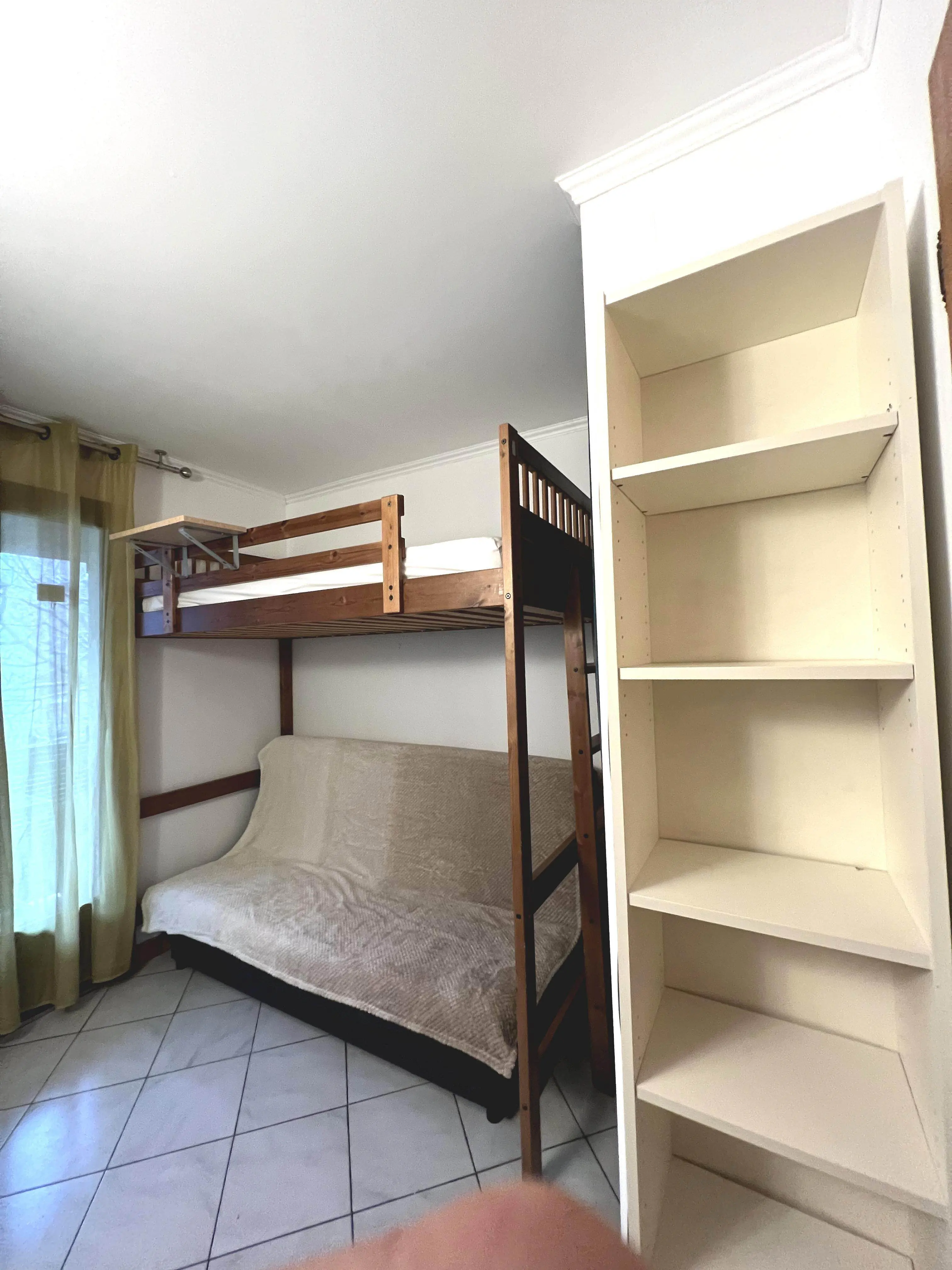 Villejuif 94e·10m²·F1·Studio·With furniture