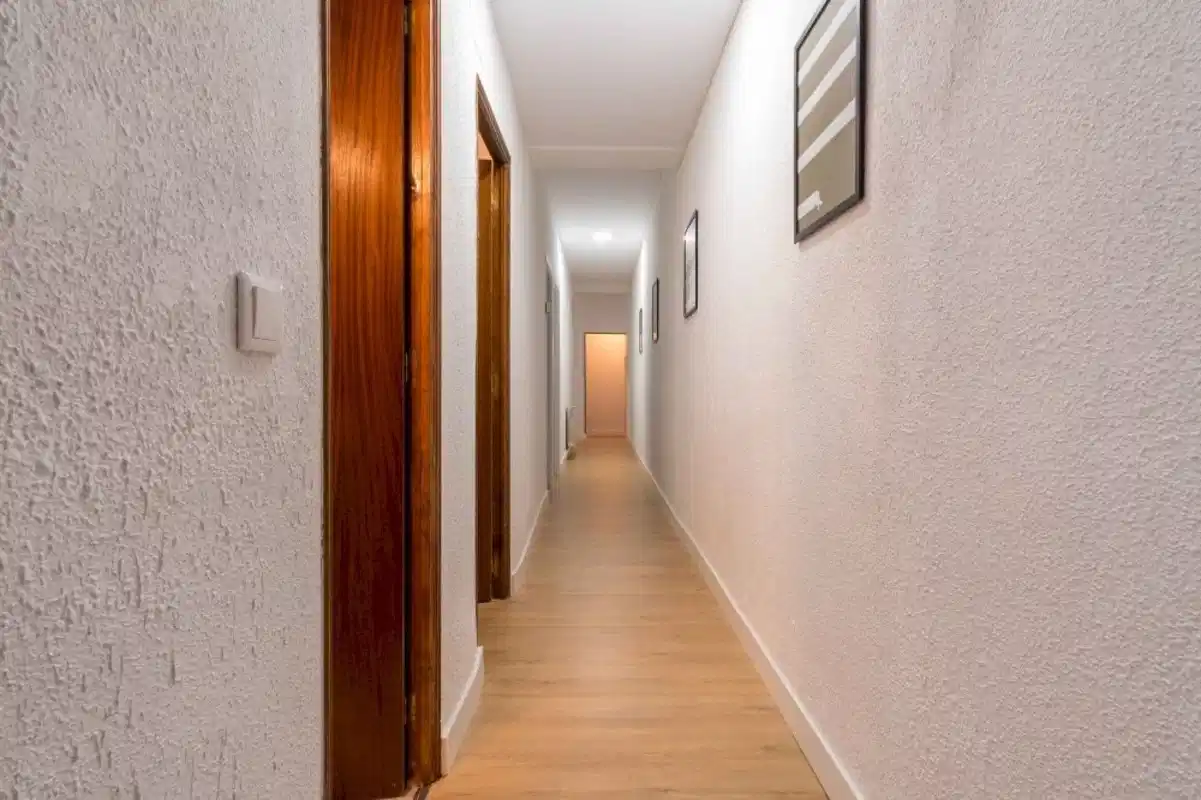 #119213: Rooms view 1