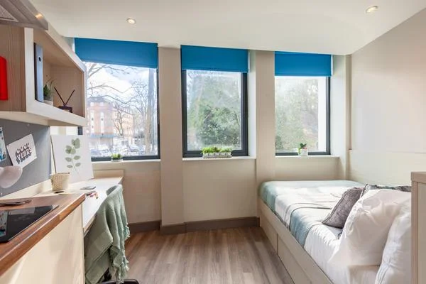 Studio Rooms view 3