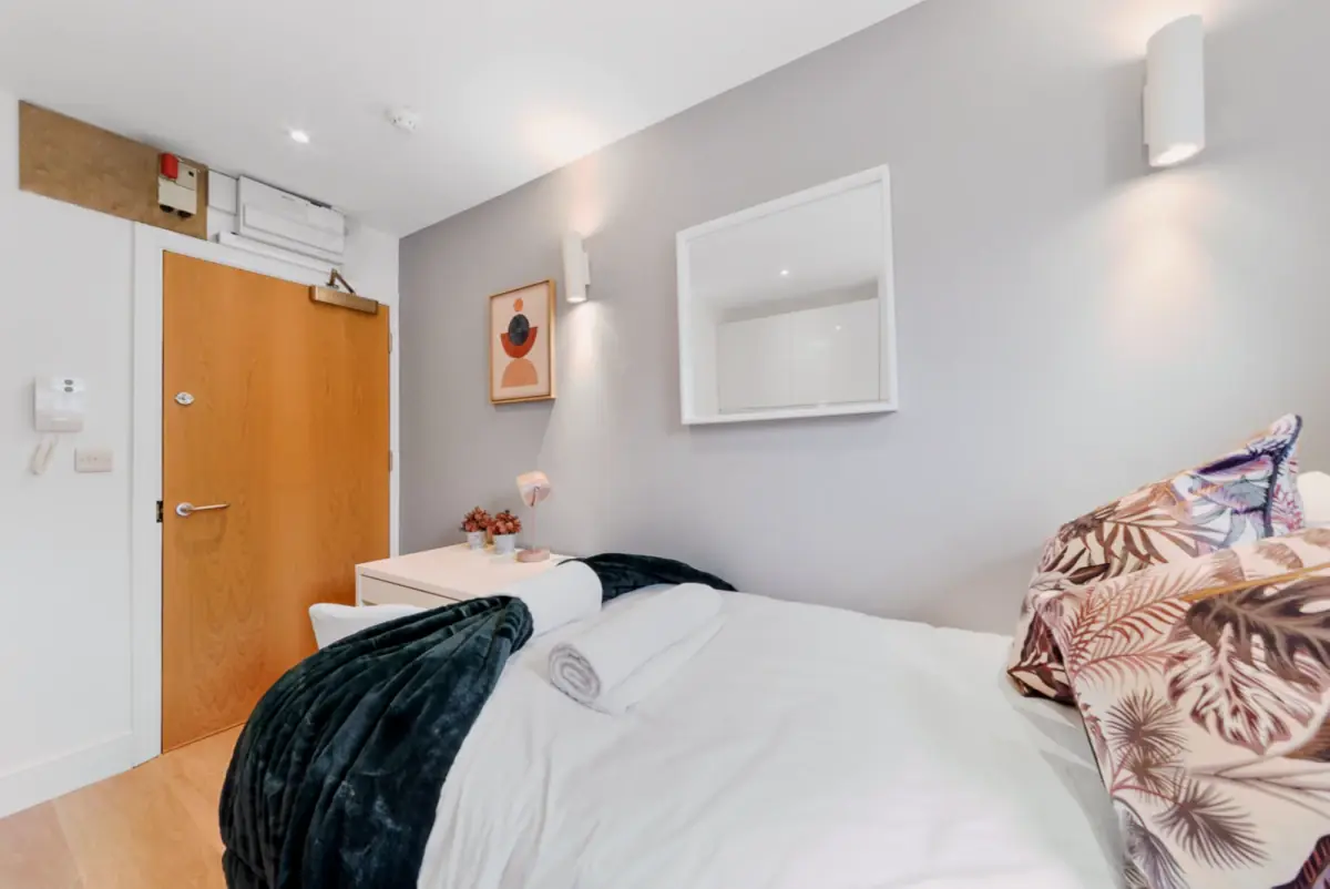 Property resident preview 6