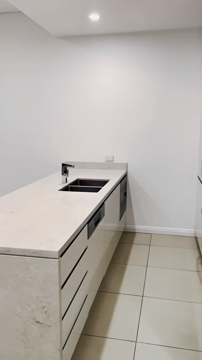 7 Rosebery Ave
