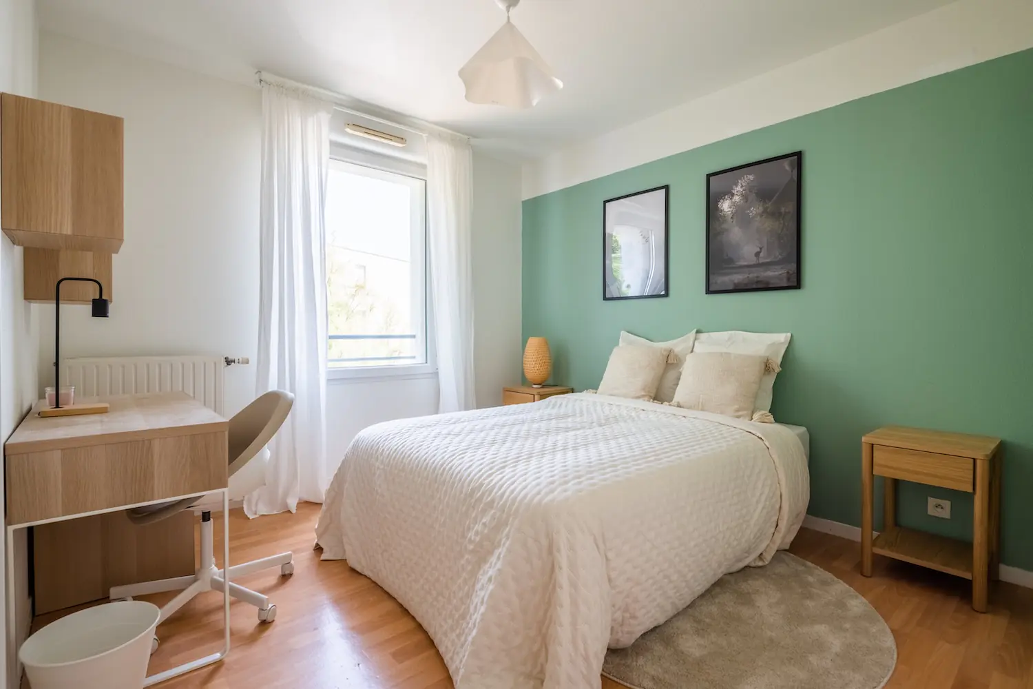 4BR/1BA Rooms view 1