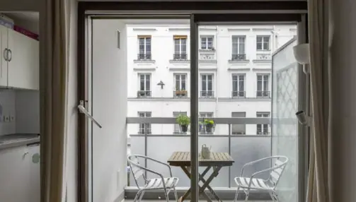 PARIS 11e·31m²·F1·Studio·With furniture