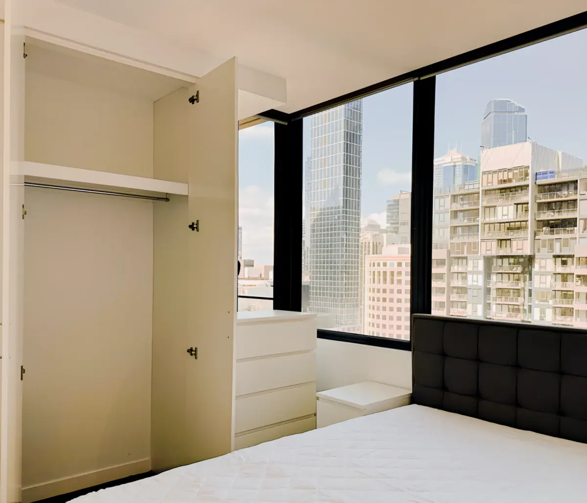 2b2b(Master Rooms view 2
