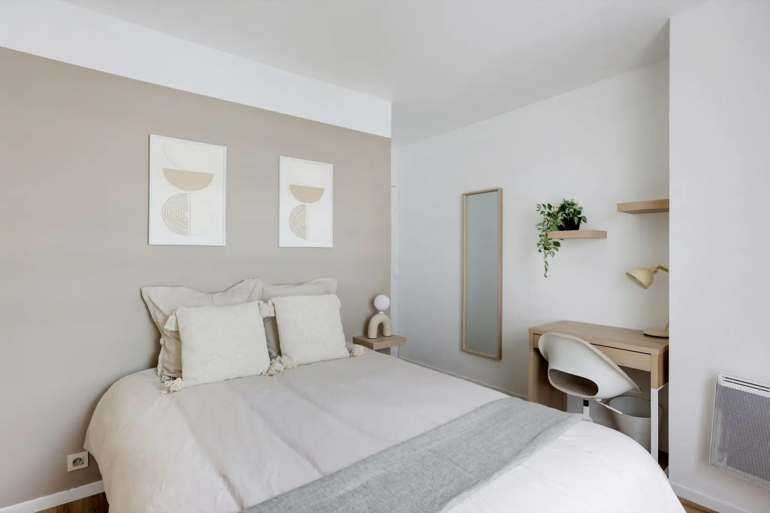 Property resident preview 4