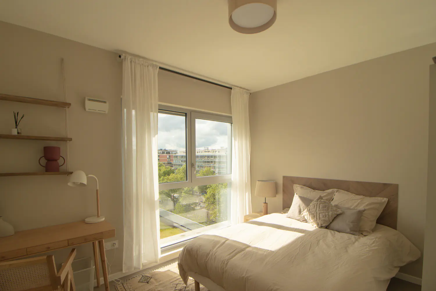 4BR/2BA Rooms view 1