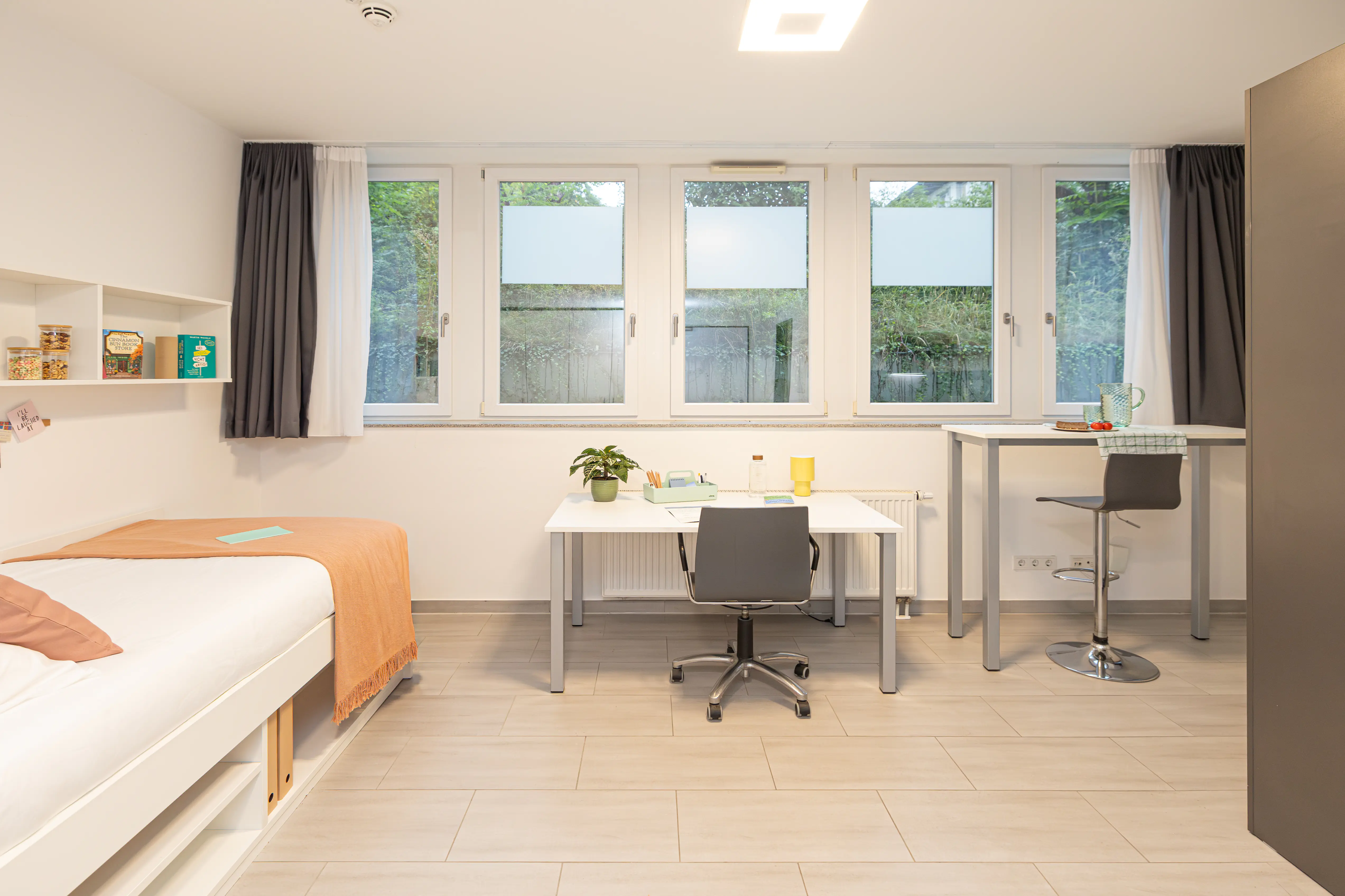 Studio Rooms view 1