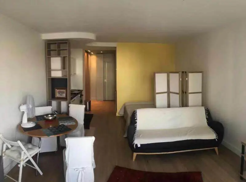 PARIS 16e·33m²·F1·Appartement·With furniture