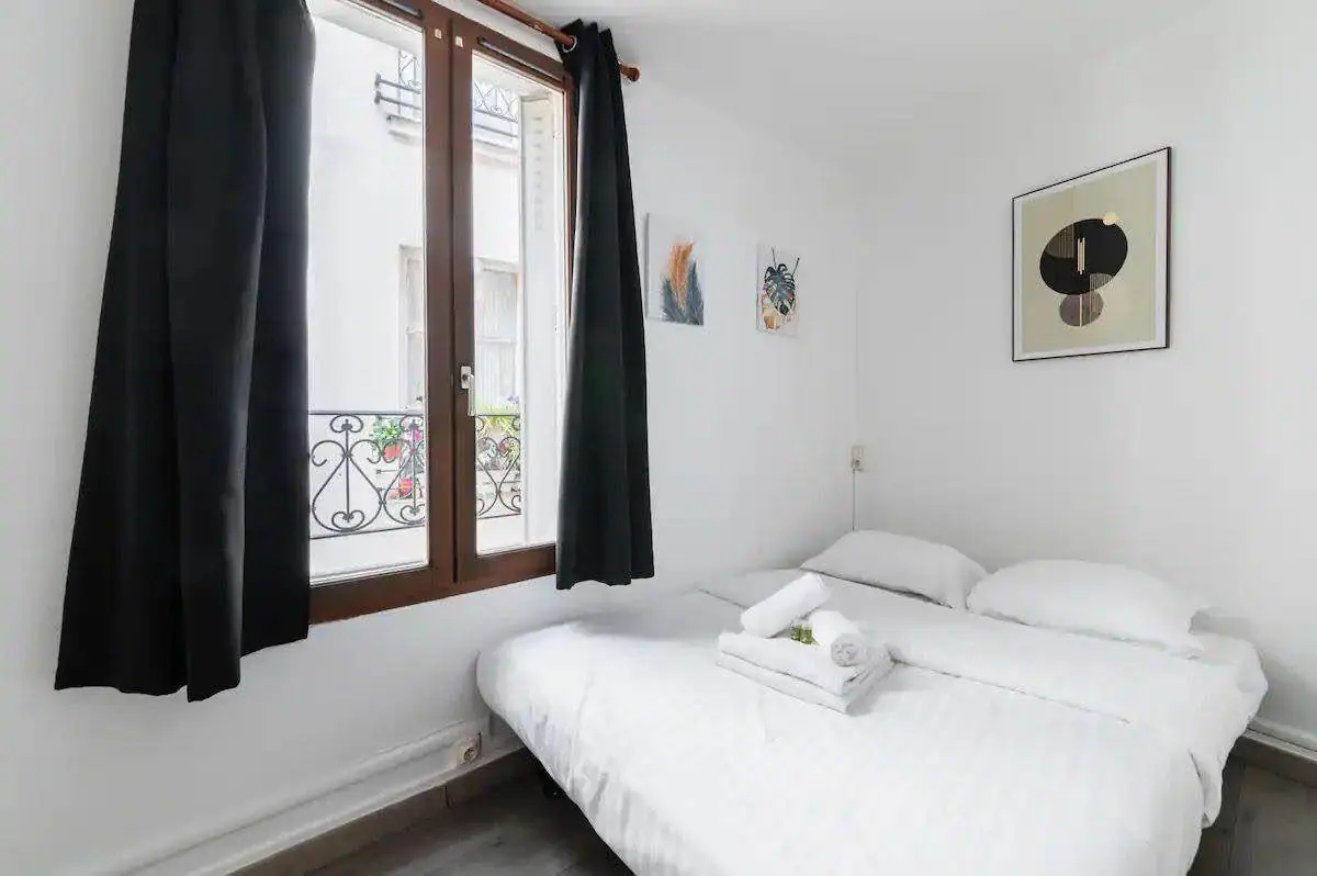PARIS 13e·14m²·F1·Studio·With furniture