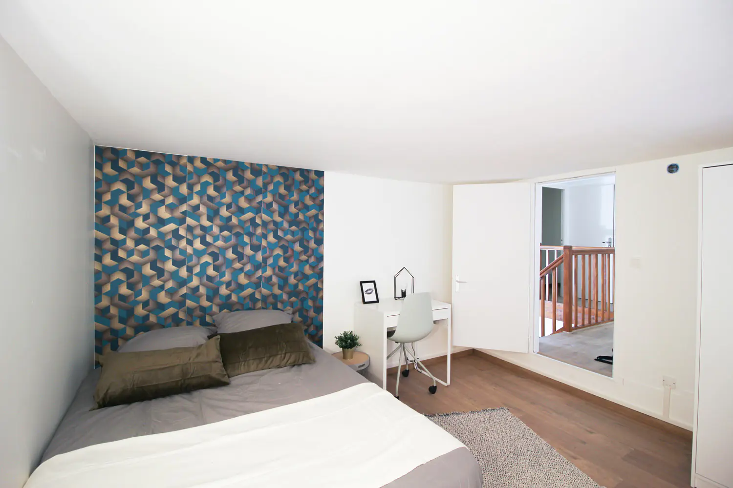 5BR/2BA Rooms view 1