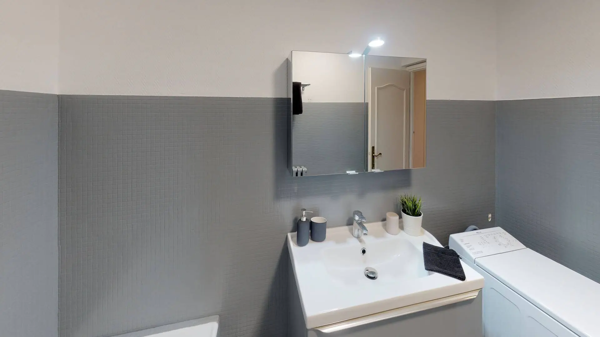 Property resident preview 4
