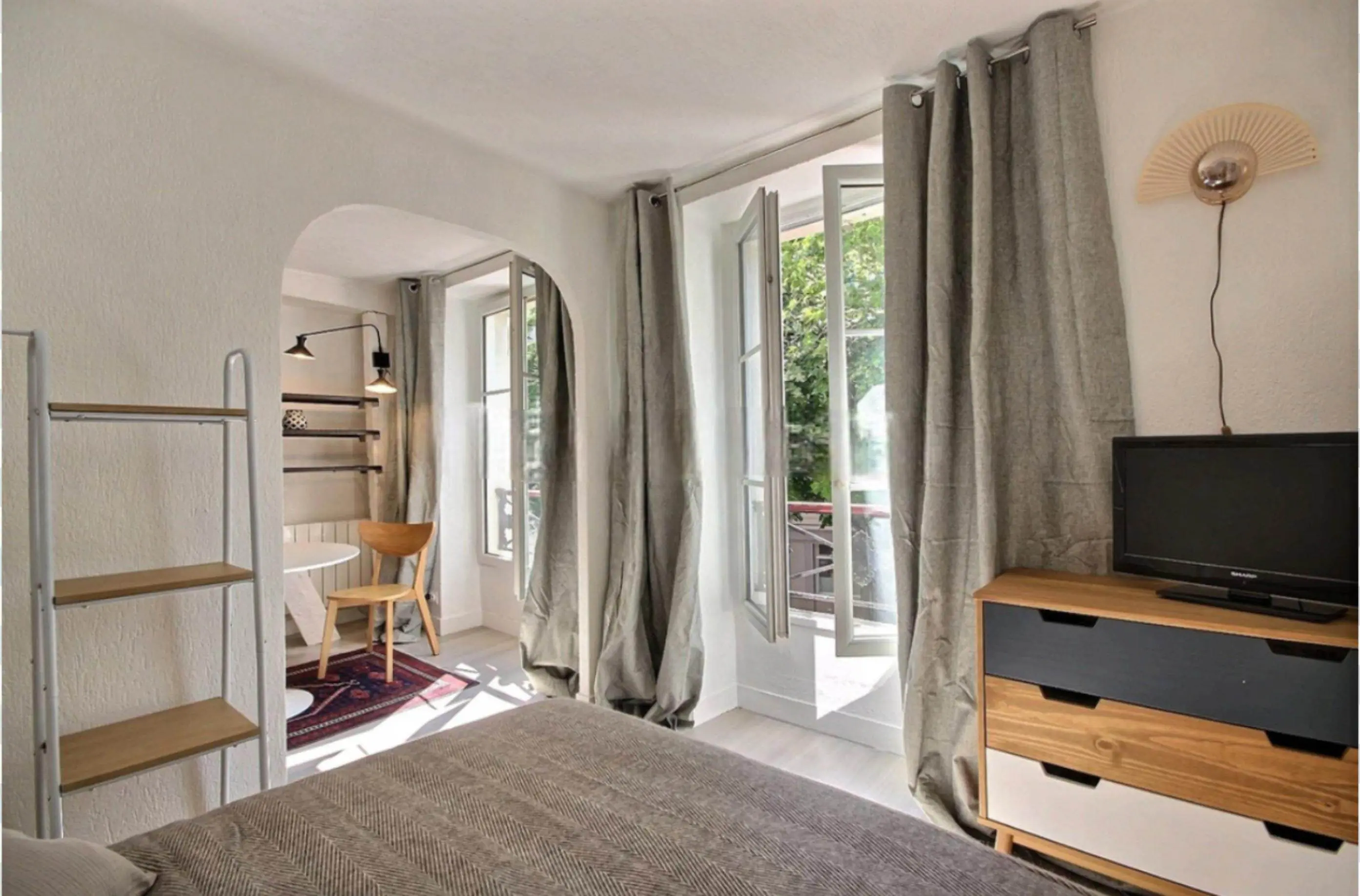 Studio Rooms view 1