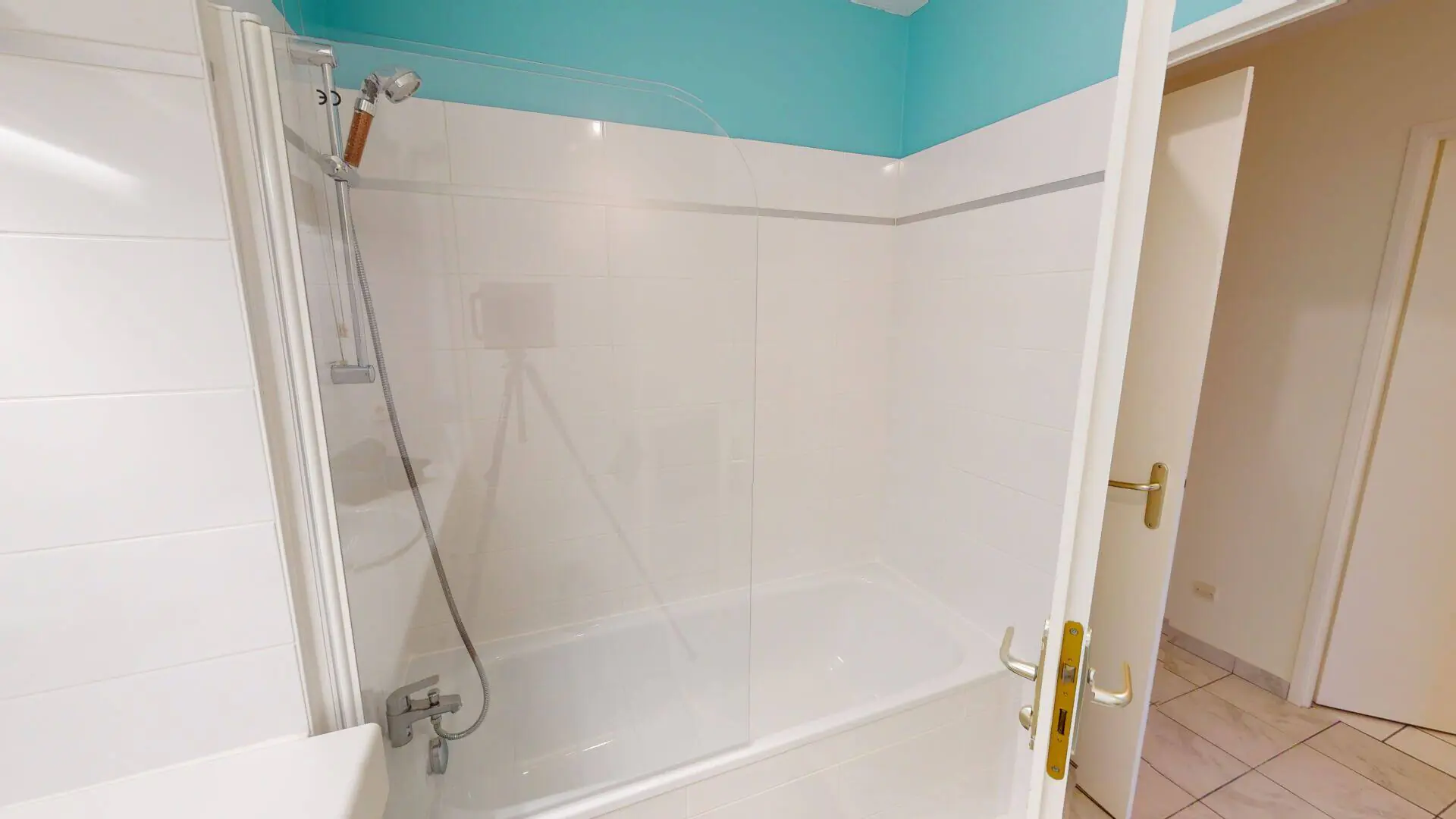 Ensuite Rooms view 1