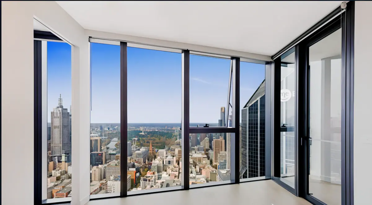 2 Rooms view 2