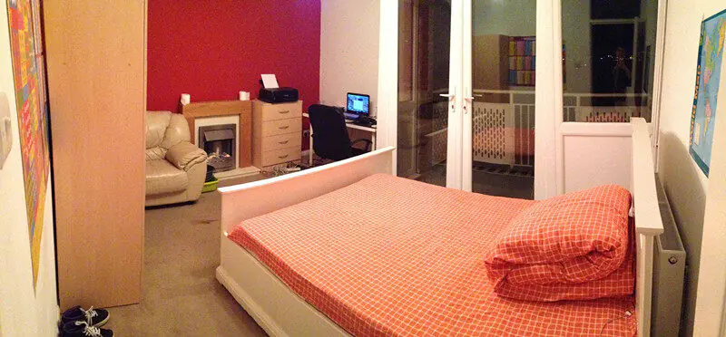 3 Rooms view 1