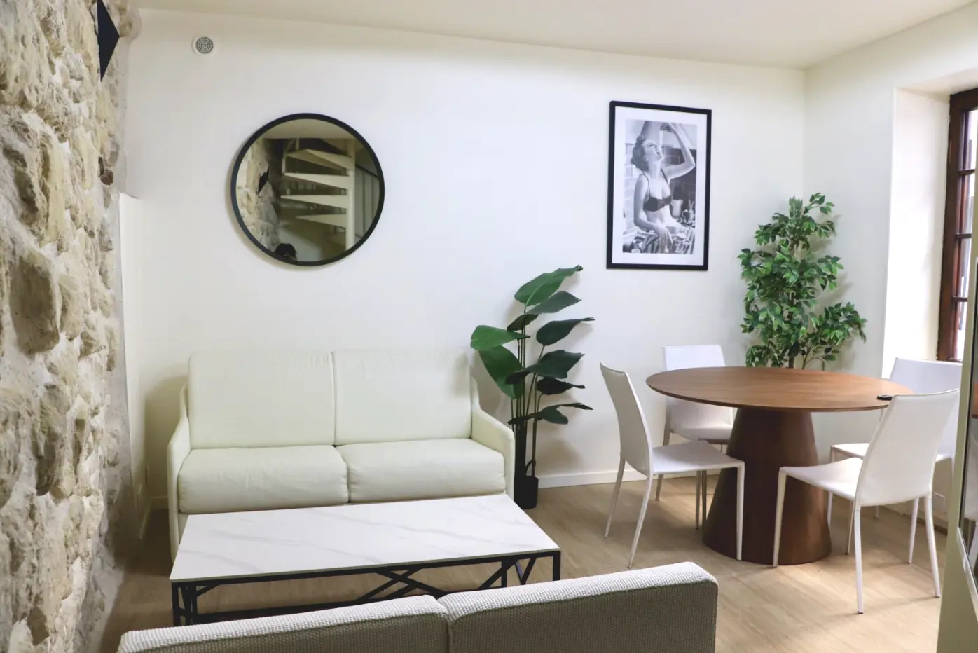 Nanterre 92e·52m²·F3·Maison·With furniture